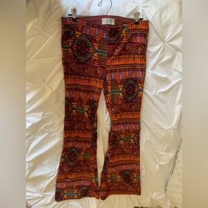 We the Free corduroy pants
Size 29
Elastic waistband